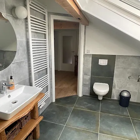 Gemuetliche Dachwohnung Am Tor Zum Schwarzwald Bischweier Buitenkant foto